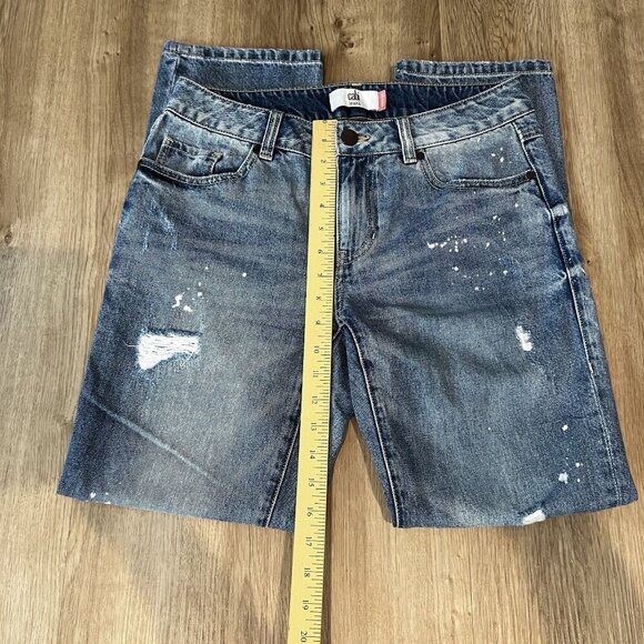 Cabi Distressed Denim Distressed Splatter Tapered leg medium wash Size 2 - Picture 5 of 11